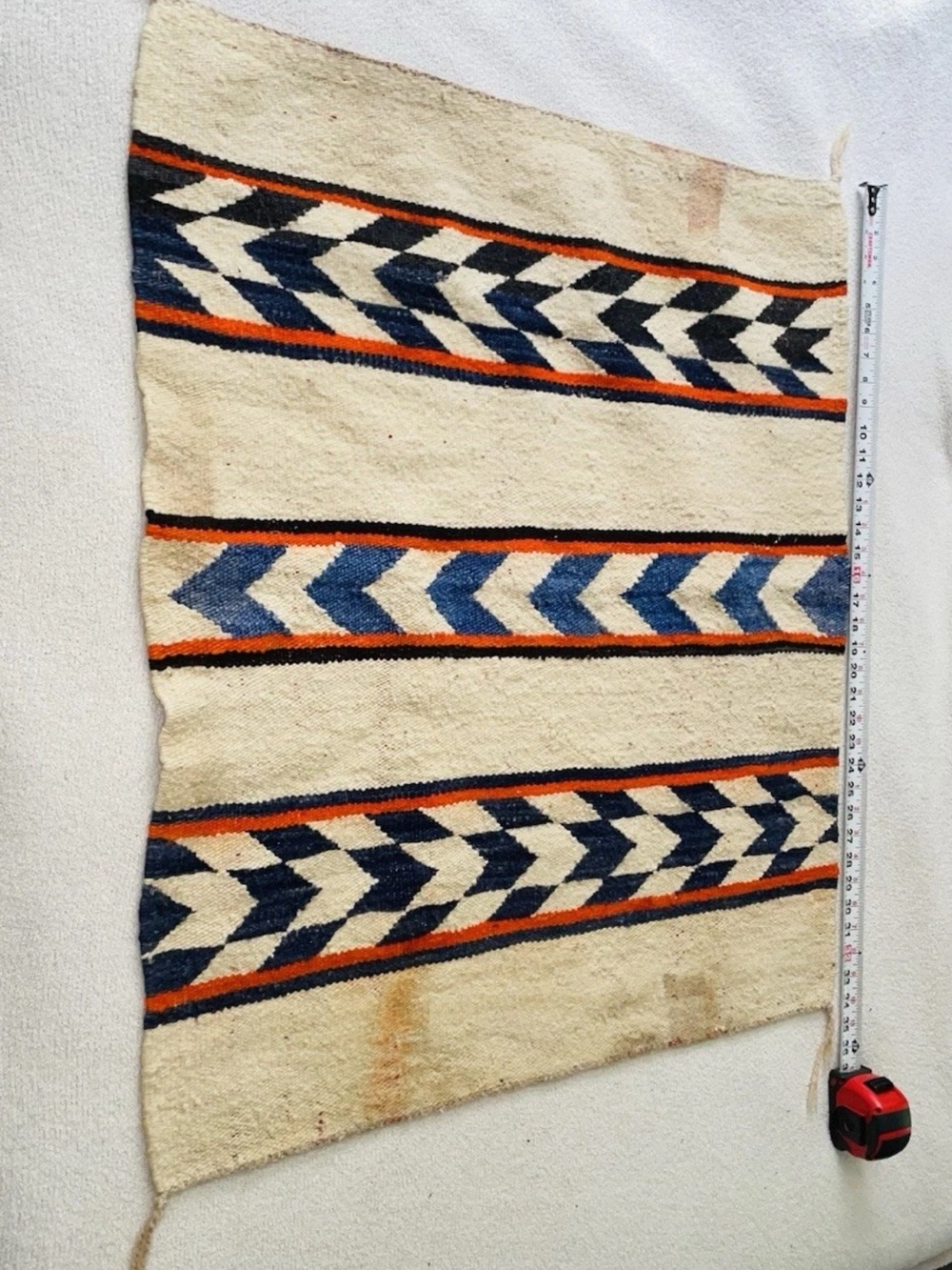 Authentic Navajo, Indian mid-century single saddle blanket approximately 30 x 34